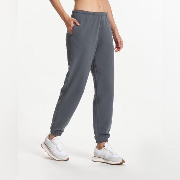Vuori Pants - NWT Vuori Sedona Women's Fleece Jogger in Lake